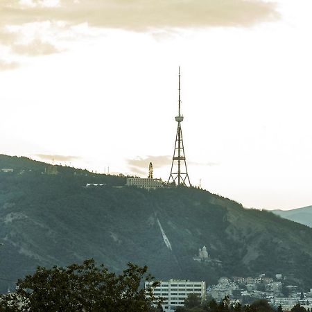 Hotel Golden Nugget Tbilisi Exterior foto